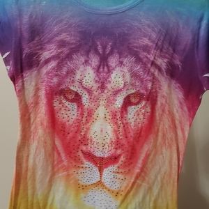 Lion tee shirt